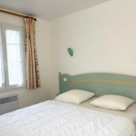 Hébergement de vacances Maison De 2 Avec Jardin, Terrasse Ensoleillée Et Parking, Au Calme Et Boisée - Fr-1-323-541 Saint-Jean-de-Monts