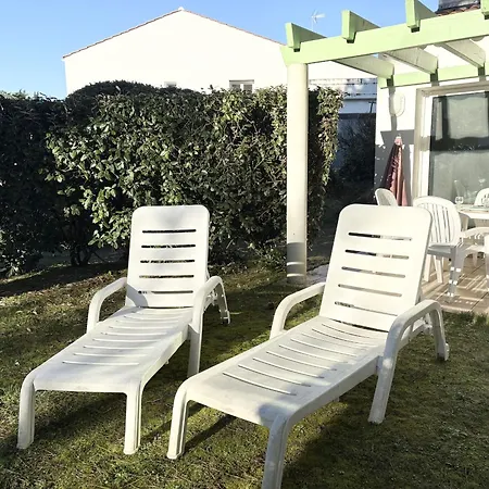 Maison De 2 Avec Jardin, Terrasse Ensoleillée Et Parking, Au Calme Et Boisée - Fr-1-323-541 *