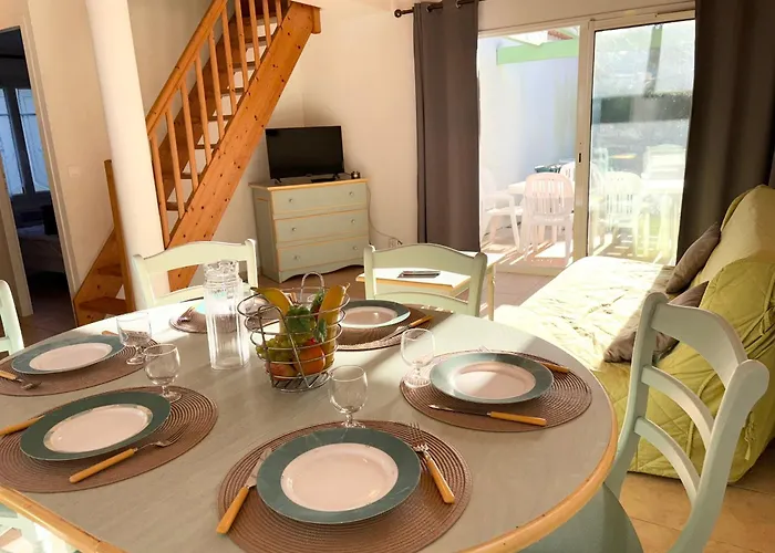 Maison De Boisee 2 Avec Terrasse - Fr-1-323-541 *